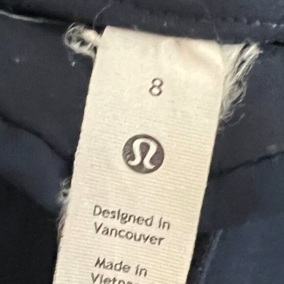 Stretch High-Rise Jogger Shorter Length Size 8 - Picture 3 of 3